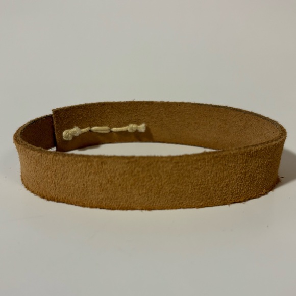 Bracelets - Picture 6 of 6